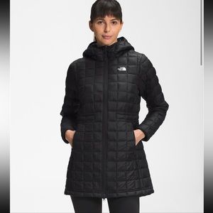 The North Face Women’s ThermoBall™ Eco Parka Large